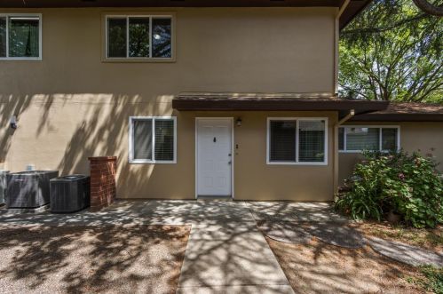 2830 Bidwell St, Davis, CA 95618-0326