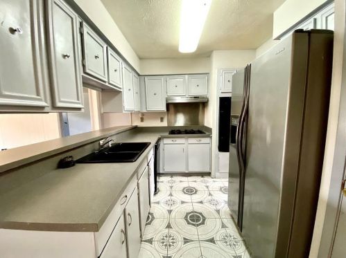 8423 Bandridge Rd, Morgans Point TX  77571-3624 exterior