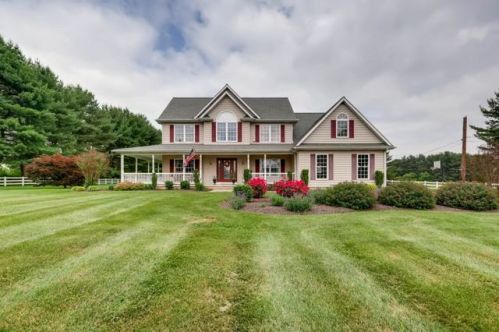 1310 Trappe Rd, Street, MD 21154-2022