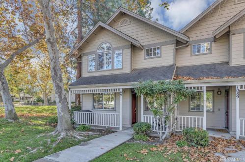 1091 Livermore Ave, Livermore, CA 94550-4812