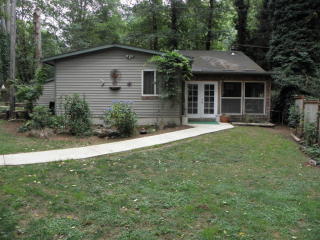 15 Stockton Ave, Rose Lodge, OR 97368-9794