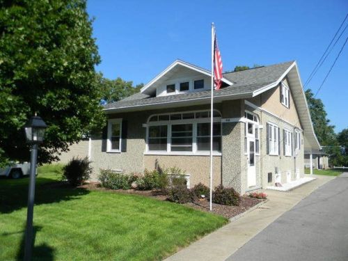 510 Owen St, Tiskilwa, IL 61368-9437