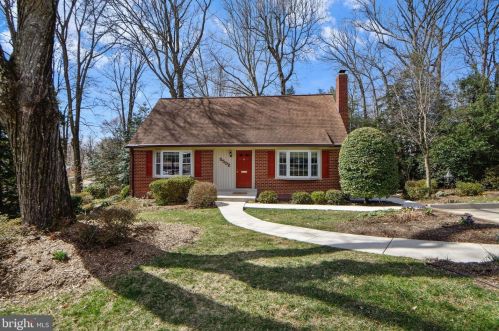 5502 Yorkshire St, Springfield, VA 22151-1426