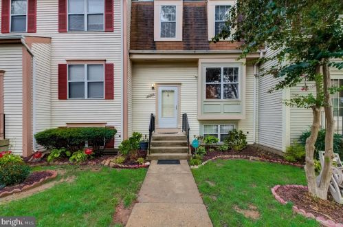 12004 Bronzegate Pl, Silver Spring, MD 20904-1945