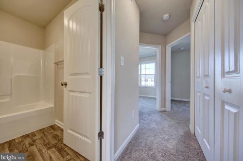 50 Overlook Dr, Hanover PA 17331-7923 exterior