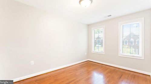 10506 Erik Charles Ct, Springfield VA 22015-2269 exterior