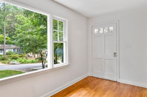 1678 Bridgeport Dr, Atlanta GA  30318-3332 exterior