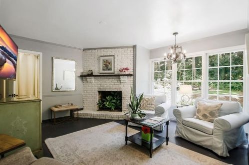 658 Edinboro Rd, Atlanta GA  30327-1214 exterior