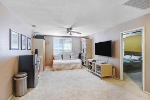 12499 Orangeblossom Ln, Riverside CA  92503-7057 exterior