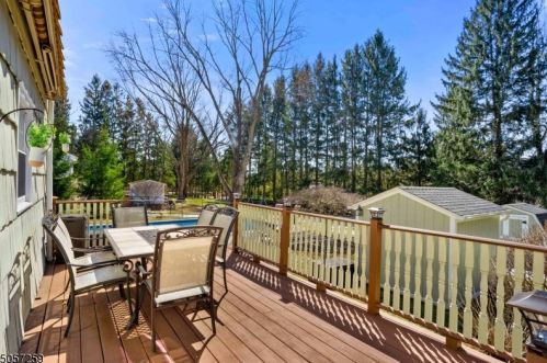 106 Pleasant Hill Rd, Dover NJ  07869-3467 exterior