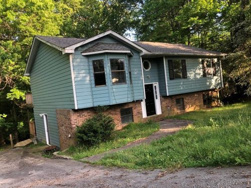 3211 Summer Wood Cir, Lithonia, GA 30039-5342
