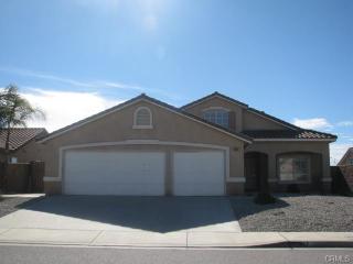 15817 Mariposa Dr, Fontana CA  92336-5002 exterior