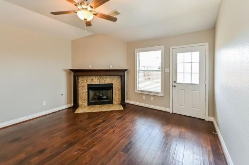 2519 Fowler Park, Conroe TX  77385-8106 exterior