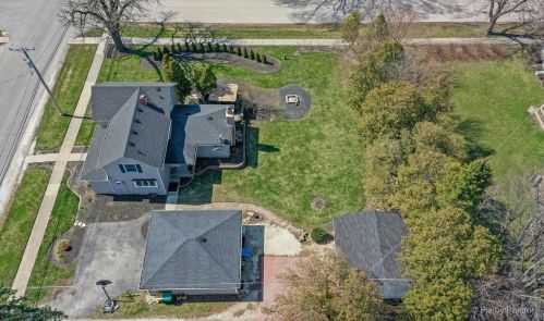 164 Jefferson Ave, Pingree Grove IL  60140-7648 exterior