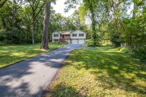 8139 Round Table Ln, The Ledges, IL 61073-9313