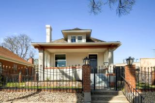 3747 Clay St, Denver, CO 80211-2833