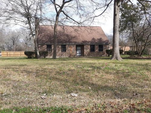 9871 Lazy Oaks Dr, Conroe TX  77306-6575 exterior