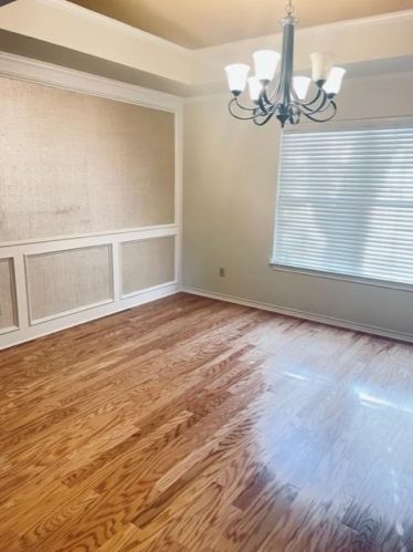 10902 Chateau Hl, Austin TX  78750-3460 exterior