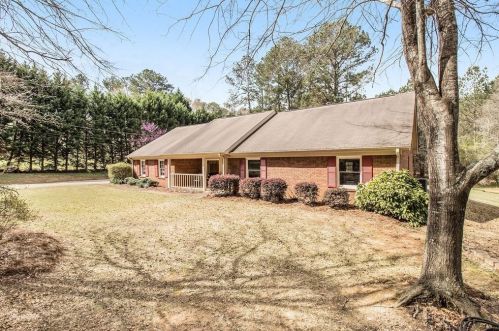 3565 Ebenezer Rd, Conyers GA  30094-3407 exterior