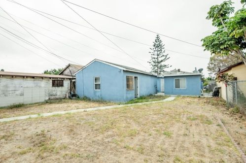 3903 118th Pl, Hawthorne, CA 90250-3215