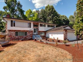 17500 Braden Ct, Gladstone, OR