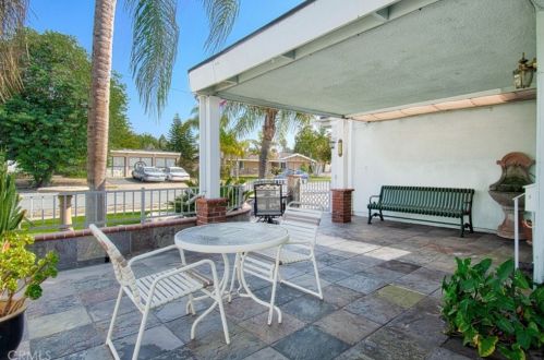 513 Royal St, Anaheim CA  92806-3235 exterior