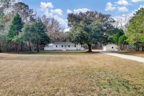 4664 Woodville Rd, Awendaw SC  29429-5903 exterior