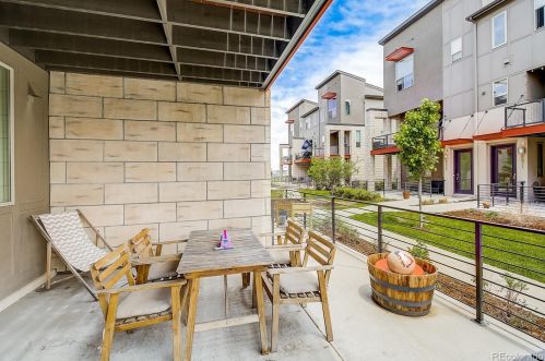 8849 55th Ave, Denver CO  80238 exterior