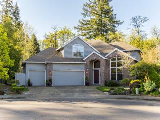 9842 Brie Ct, Portland, OR 97229-6278