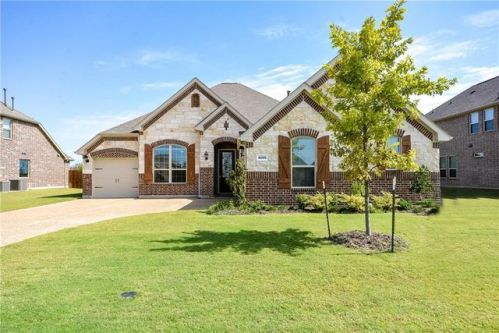 4806 Paradise Ln, Garland TX  75048-3277 exterior
