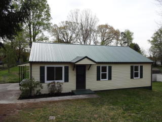 3312 Stamps Ln, Powell, TN 37849-4603