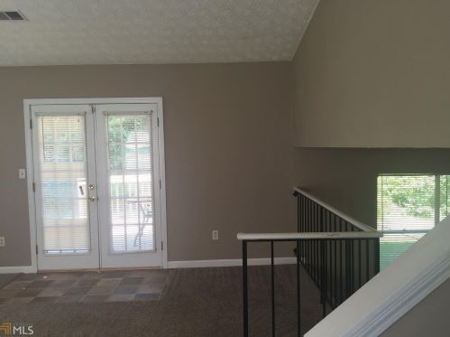5510 Forest Downs Cir, Atlanta GA  30349-2491 exterior
