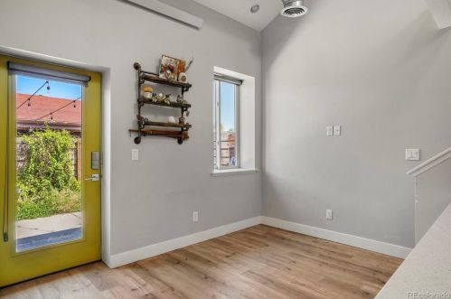 3262 Elm St, Denver CO  80207-7311 exterior