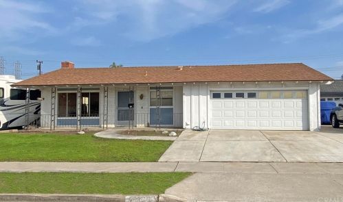 17326 Santa Isabel St, Santa Ana, CA 92708-3111
