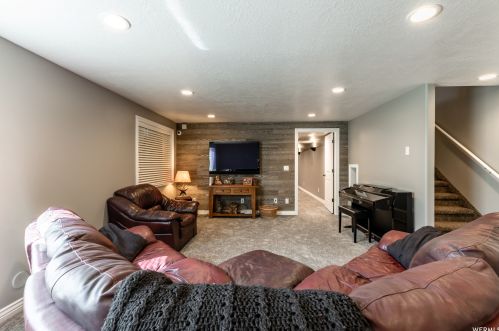 130 490, Smithfield UT 84335-1232 exterior