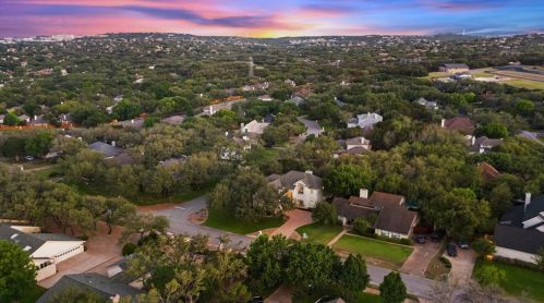 205 Champion Dr, Austin TX  78734-5103 exterior