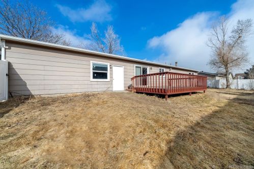 510 49th Ave, Greeley CO  80634-1211 exterior