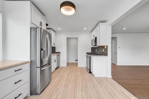 2000 Elk Pl, Denver CO  80211-1228 exterior