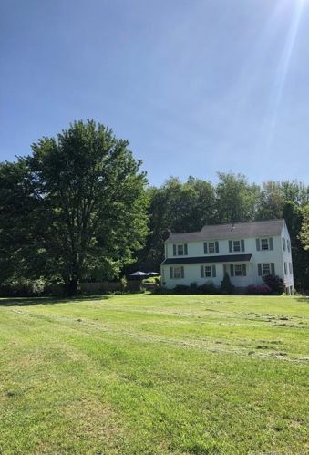 32 White Birch Ln, Bethlehem CT  06751-1119 exterior
