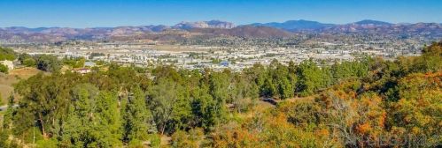 1806 Galway Ct, El Cajon, CA 92020-2214
