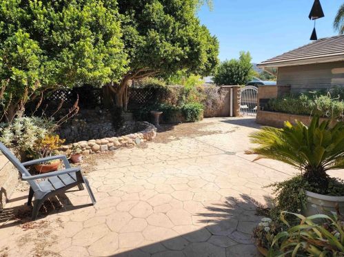 24227 Compadre Way, Ramona, CA 92065-4118