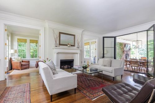 1439 Emory Rd, Atlanta GA  30306-2407 exterior