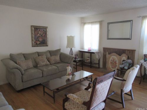 1325 Courtright St, Anaheim, CA 92804-4811