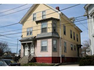 57 Garden St, Pawtucket, RI 02860-3909