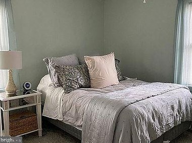 130 Roberts Ave, Tavistock NJ 08033-1319 exterior