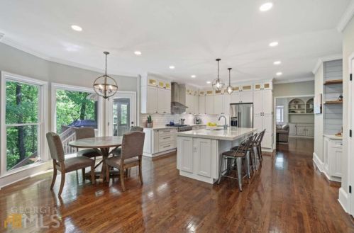 280 Cameron Ridge Dr, Atlanta GA  30328-4709 exterior