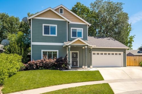 9 Sunflower Ct, Chico, CA 95926-1008