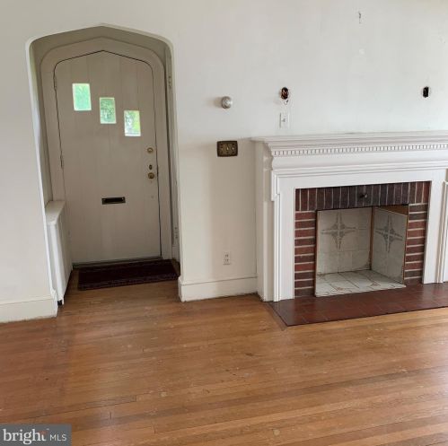 4726 16th Rd, Arlington, VA 22207-2025
