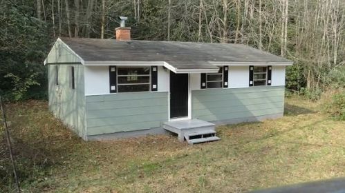 1418 Nicks Creek Rd, Atkins, VA 24311