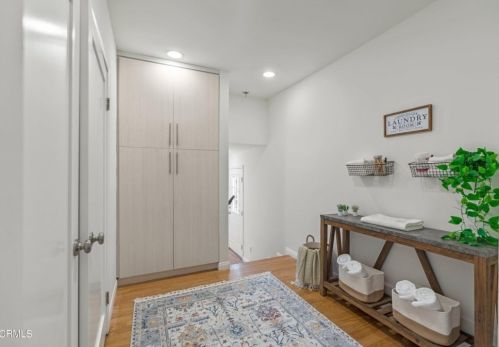 1133 Cordova Ave, Glendale CA  91206-2114 exterior